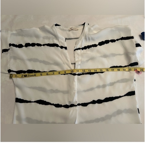 Lovestitch sleeveless shirt - white with blue stripes size S - Picture 6 of 6